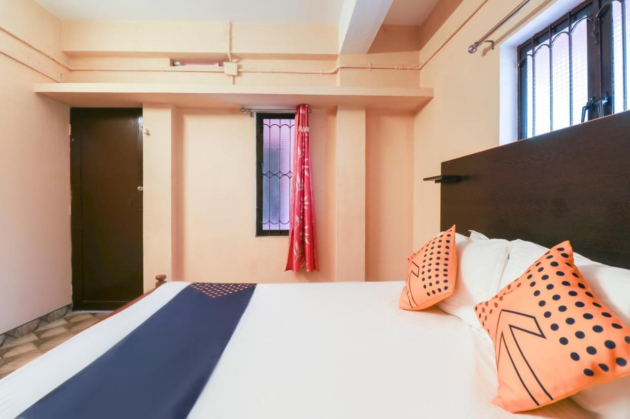 Hotel Spot On 26688 Jacob'S Residency Narakal Exterior foto