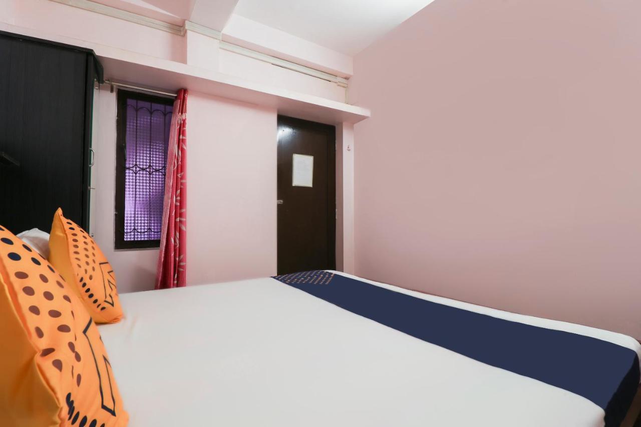 Hotel Spot On 26688 Jacob'S Residency Narakal Exterior foto