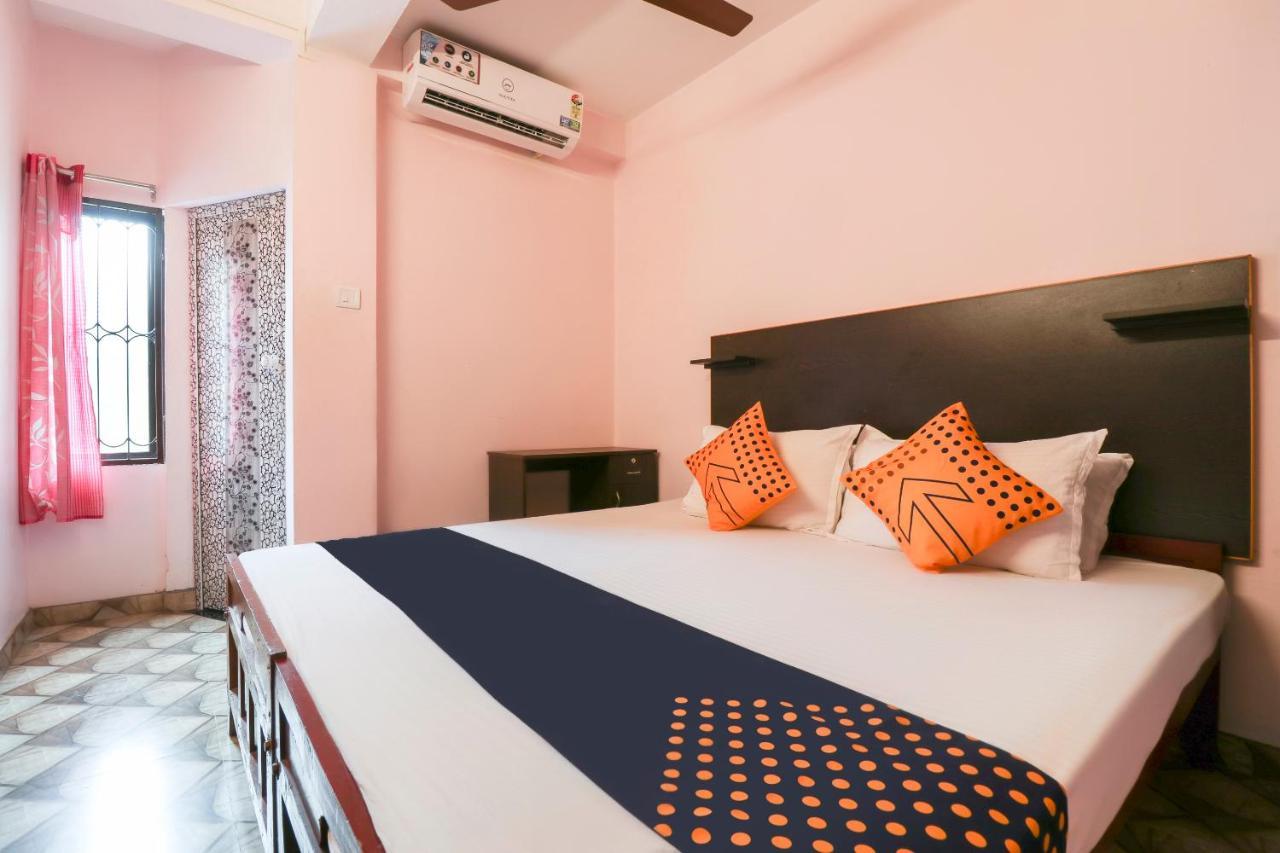 Hotel Spot On 26688 Jacob'S Residency Narakal Exterior foto